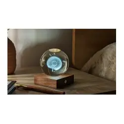 ΔΙΑΚΟΣΜΗΤΙΚΟ ΦΩΤΙΣΤΙΚΟ ΚΡΥΣΤΑΛΛΙΝΗ ΣΦΑΙΡΑ ΜΕ 3D LASER ΣΧΕΔΙΟ GINGKO AMBER CRYSTAL LIGHT - DANDELION G025DL