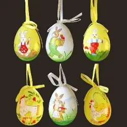 Πασχαλινό πλαστικό αυγό μικρό σε 6 σχέδια