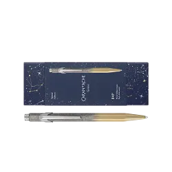 CΑRAN D'ACHE ΣΤΥΛΟ BALLPOINT ΜΑΥΡΟ ΜΕΛΑΝΙ ΜΕΤΑΛΛΙΚΟ ΣΕ ΧΑΡΤΙΝΟ ΚΟΥΤΙ MEDIUM 849