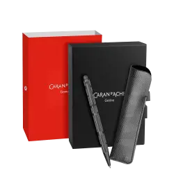 CARAN D'ACHE ΣΤΥΛΟ BALLPOINT MEDIUM ΜΑΥΡΟ ΜΕΛΑΝΙ ΜΕΤΑΛΛΙΚΟ & ΔΕΡΜΑΤΙΝΗ ΘΗΚΗ EC