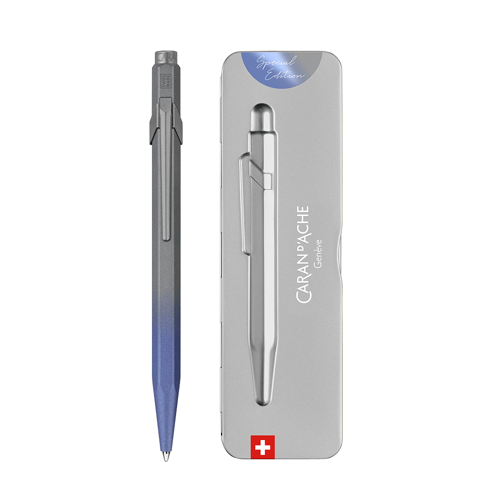 CARAN D'ACHE ΣΤΥΛΟ BALLPOINT ΜΑΥΡΟ ΜΕΛANI ΣΕ ΜΕΤΑΛΛΙΚΟ ΚΟΥΤΙ MEDIUM 849 CLAIM YOUR STYLE Μ