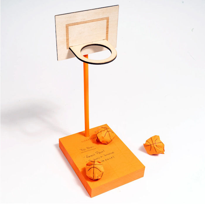 Χαρτάκια αυτοκόλλητα Kikkerland Μπασκέτα ST137