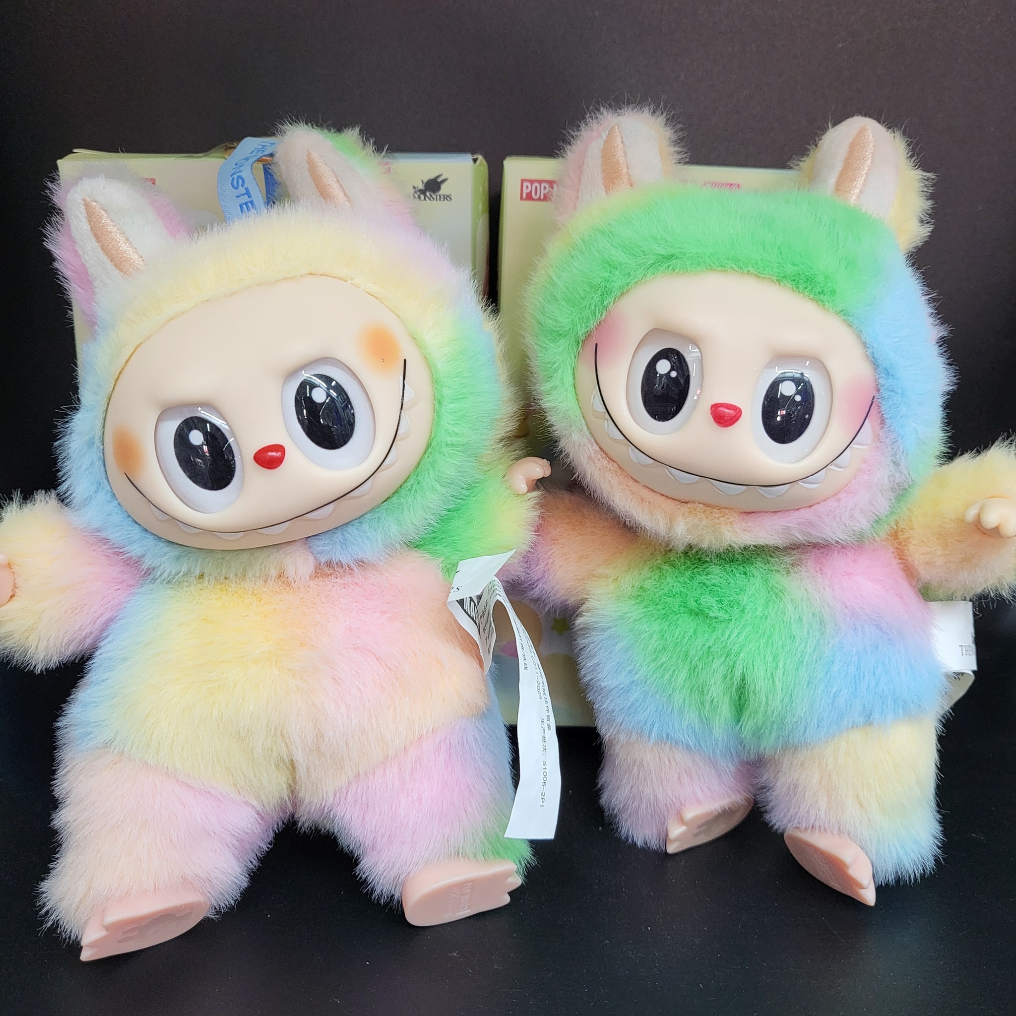 Labubu Λούτρινο Ουράνιο Τόξο